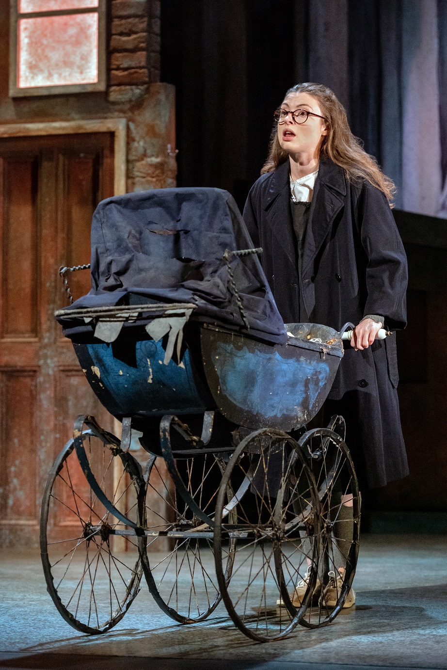 Twopence to Cross the Mersey the theatre play by Helen Forrester